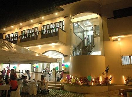 Davao Eagle Ridge Resort Экстерьер фото